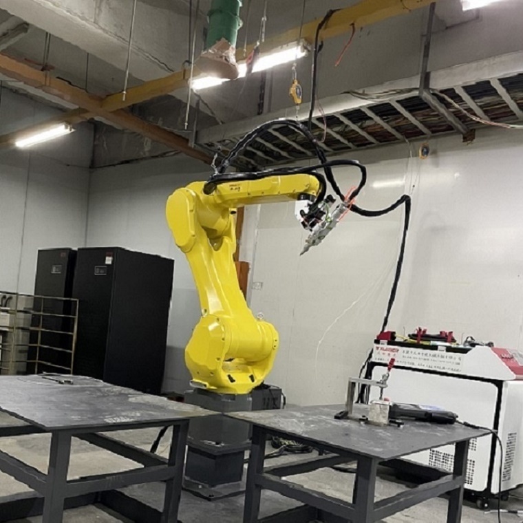 三維激光切割機(jī)設(shè)備、